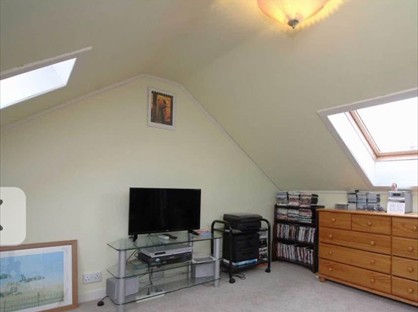 3 Bed Semi-Detached House, Church Hill, KA6