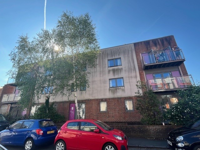 2 Bed Flat, Argyle Road, BS2