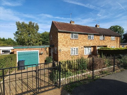3 Bed Semi-Detached House, East View, AL9