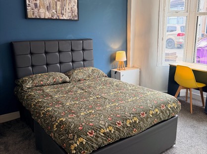 Room in a Shared House, Mansell Road, L6