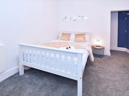 Room in a Shared House, Henry Street, CW1