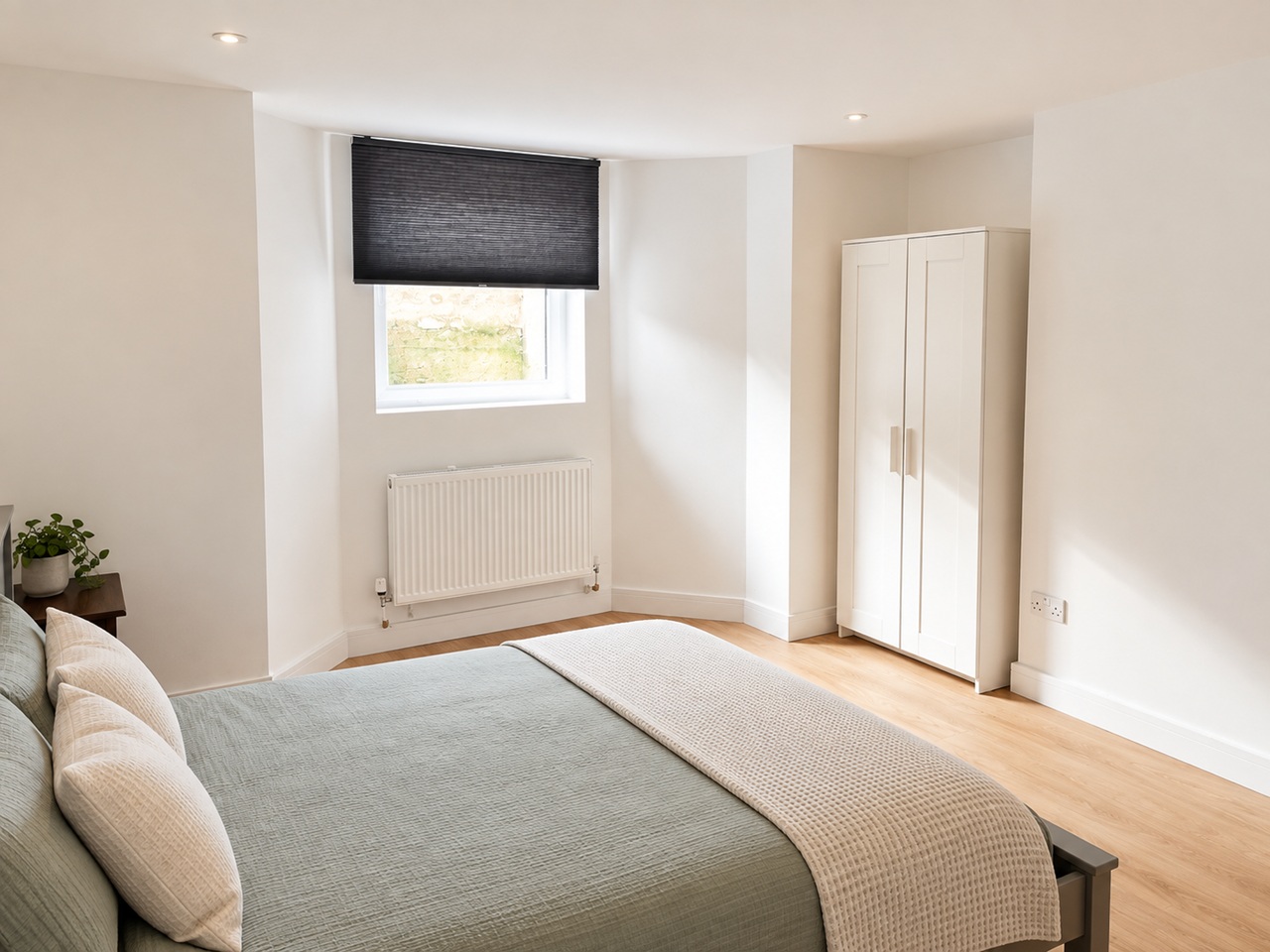 1 Bed Flat, Meanwood Road, LS7 photo 3