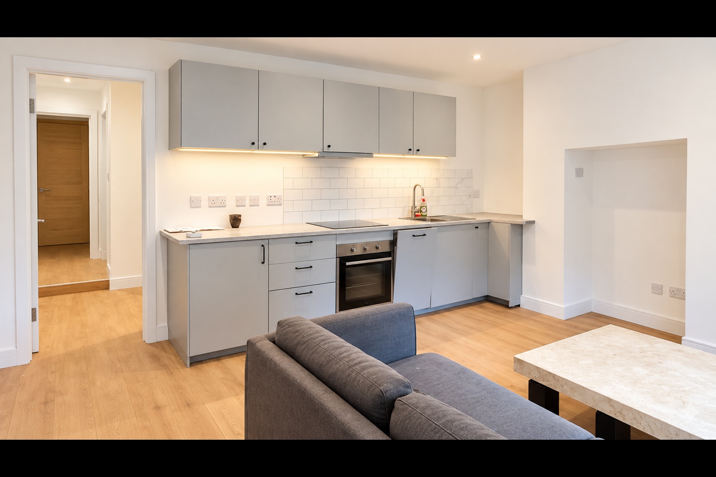 1 Bed Flat, Meanwood Road, LS7