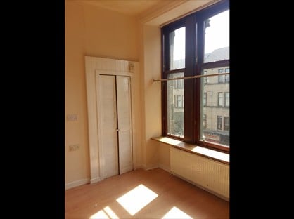 2 Bed Flat, Broomlands Street, PA1