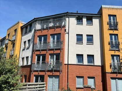 2 Bed Flat, Tytler Court, EH8