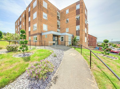 1 Bed Flat, Catterick House, S65