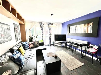 2 Bed Flat, Doric Way, NW1