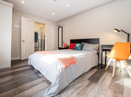 Room in a Shared House, Ravenswood Road, CR0