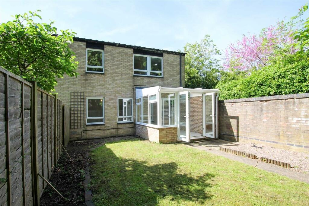 3 Bed End Terrace, Arran Close, CB1