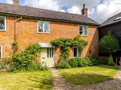 4 Bed Terraced House, Nursery Barn, SN9