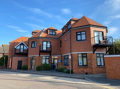 1 Bed Flat, Capstone Road, BH8