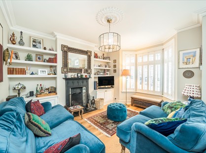 4 Bed Terraced House, Leahurst Road, SE13