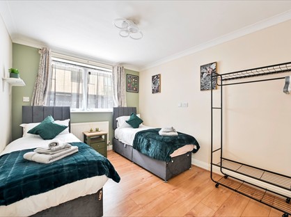 2 Bed Flat, Atherton Mews, E7