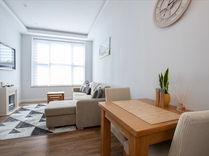 1 Bed Flat, Westbrook Court, BH1
