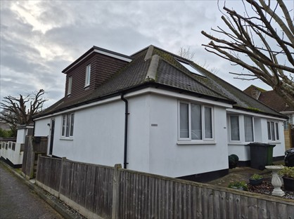 Studio Flat, Sherwood Road, BN25