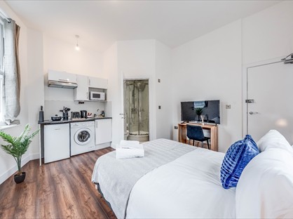 Studio Flat, Denmark Hill, SE5