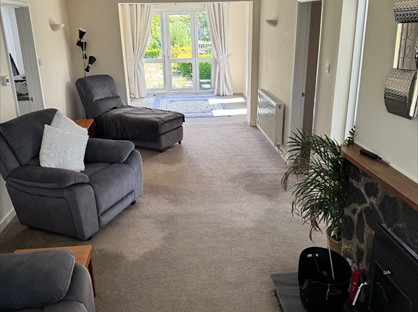 3 Bed Bungalow, Cantref, LL36