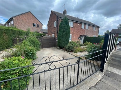 3 Bed Semi-Detached House, Leverick Drive, S62