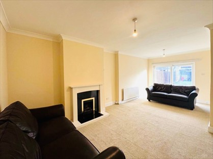 3 Bed Terraced House, Trinity Road, UB1