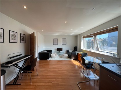 2 Bed Flat, John Ruskin Street, SE5