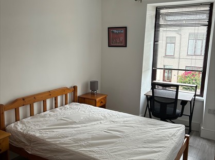Room in a Shared House, Albert Street, SA15