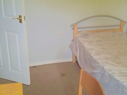 Room in a Shared Flat, Piggotte Street, BL4