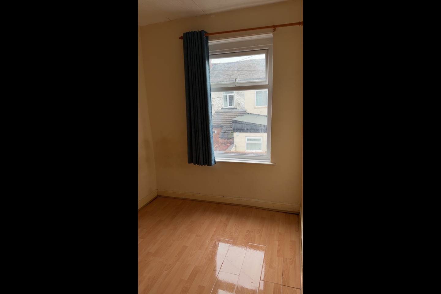 Room in a Shared House, Beverley St, M9 photo 3
