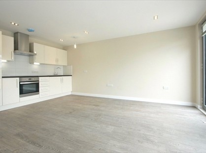 Studio Flat, Pindoria House, N1