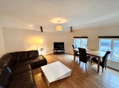 2 Bed Penthouse, Hyde Park Road, LS6