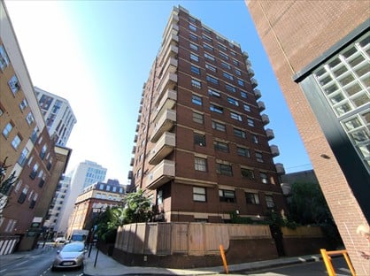 1 Bed Flat, Newton Street, WC2B