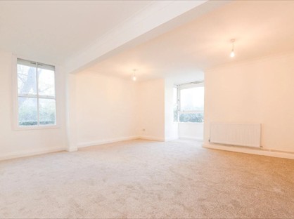 3 Bed Flat, Harrier House, SW11