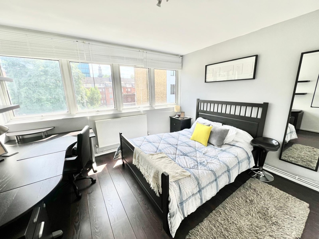 Additional image 6 of 2 Bed Flat, Doric Way, NW1, N1 7GU