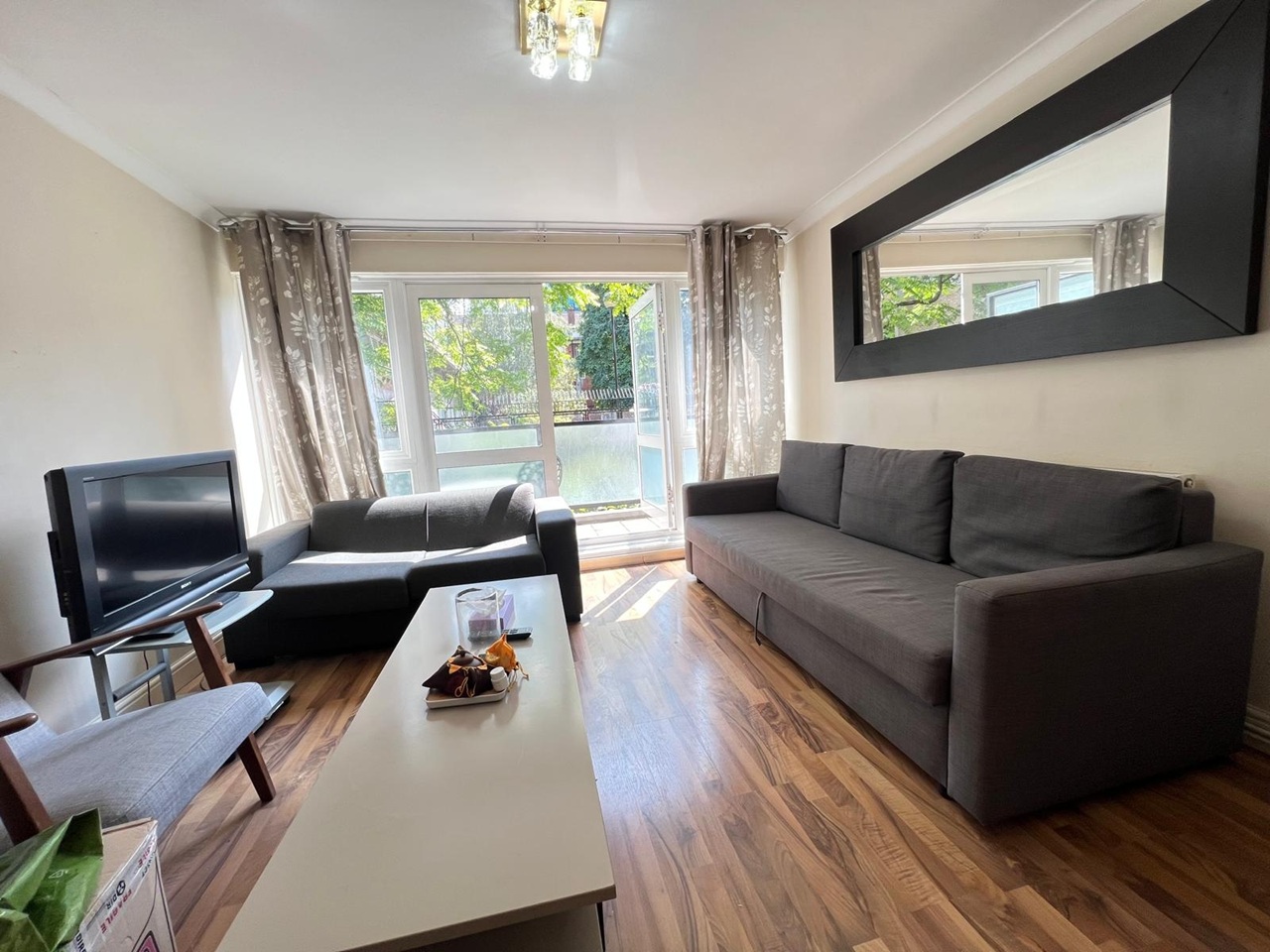 Additional image 2 of 2 Bed Flat, Doric Way, NW1, N1 7GU
