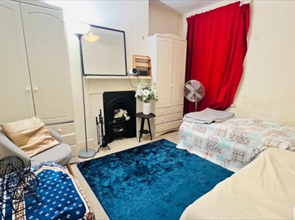 Room in a Shared Flat, New Barn Street, E13