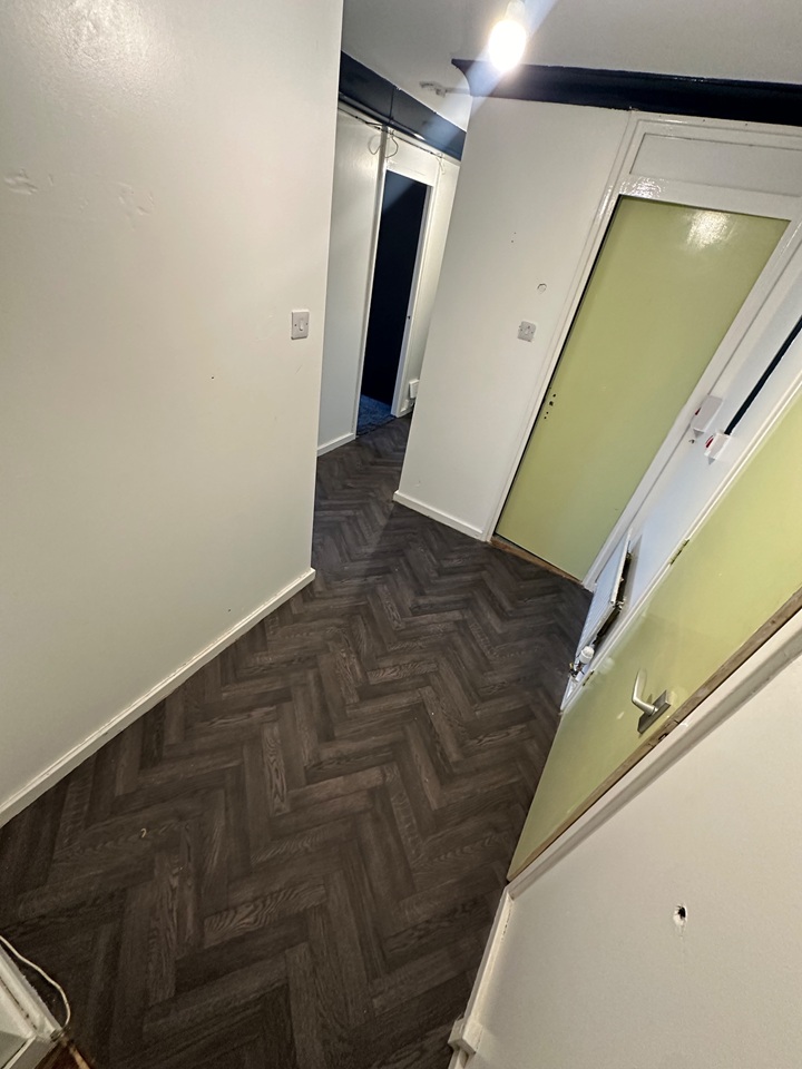 Room in a Shared Flat, Cottingley Heights, LS11 photo 5