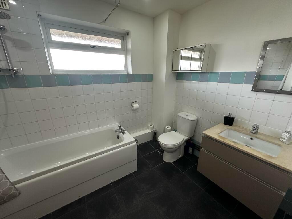 Additional image 26 of 2 Bed Flat, Somerset Avenue, LE4, N1 7GU