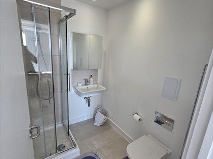 Room in a Shared Flat, Edgware, HA8