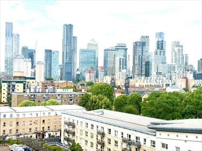 2 Bed Flat, Galaxy Building, E14