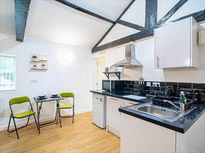 1 Bed Flat, Rivermill Court, LS5