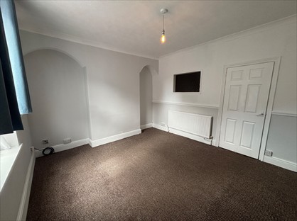 2 Bed Semi-Detached House, Egton Street, HU8