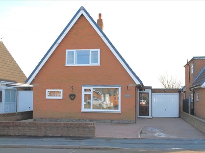 3 Bed Detached House, Westfield Drive, PR4