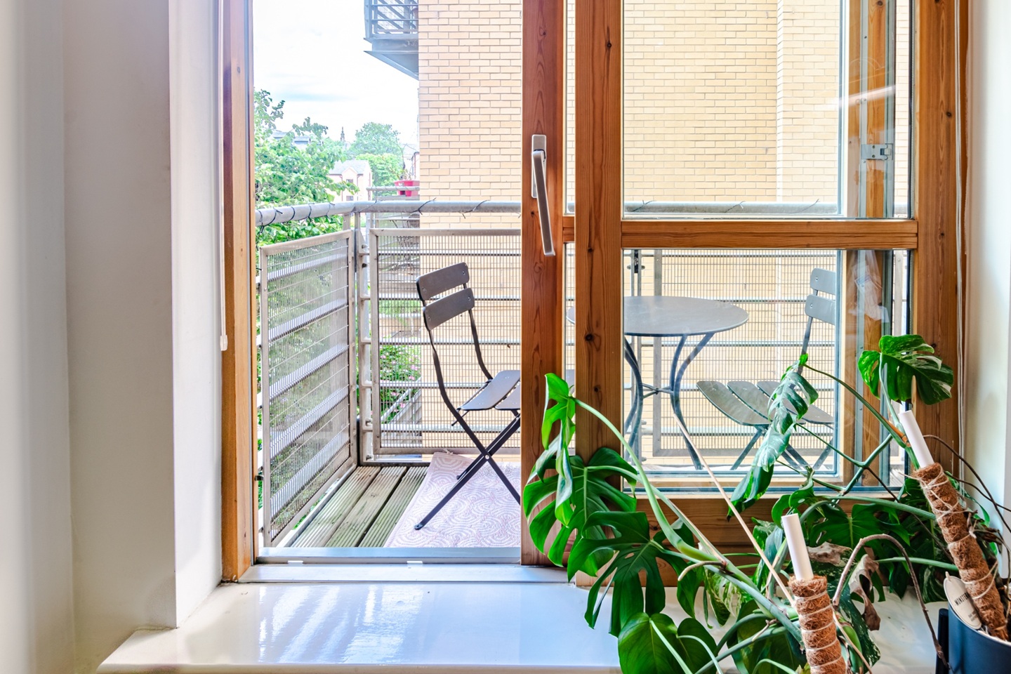2 Bed Flat, Balmoral Place, LS10 photo 5