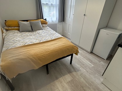 Room in a Shared House, Welldon Crescent, HA1