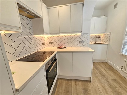 3 Bed Maisonette, Barry Road, SE22