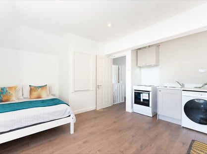 Studio Flat, Fraser Road, CB4
