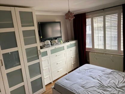 Room in a Shared House, Westward Road, E4