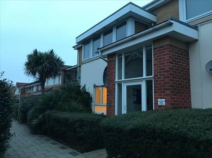 1 Bed Flat, Pier Way, SE28