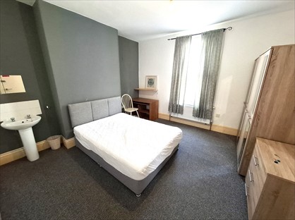 Room in a Shared House, Castle Road, YO11
