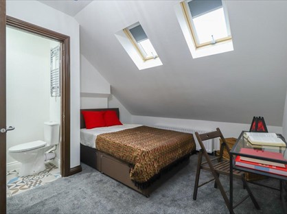 Room in a Shared House, Bolingbroke Road, CV3