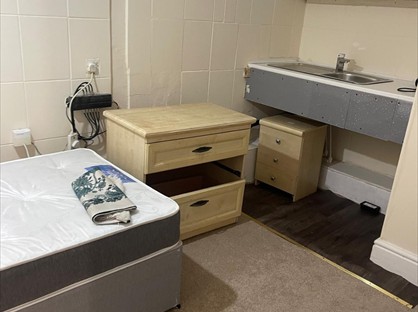 Room in a Shared House, Manchester Road, M16